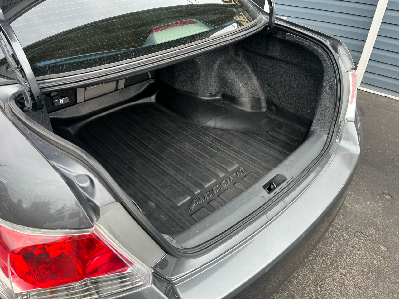 Honda Accord Sdn 4dr I4 Auto EX-L 2011 Honda Accord Sdn 4dr I4 Auto EX-L 2011