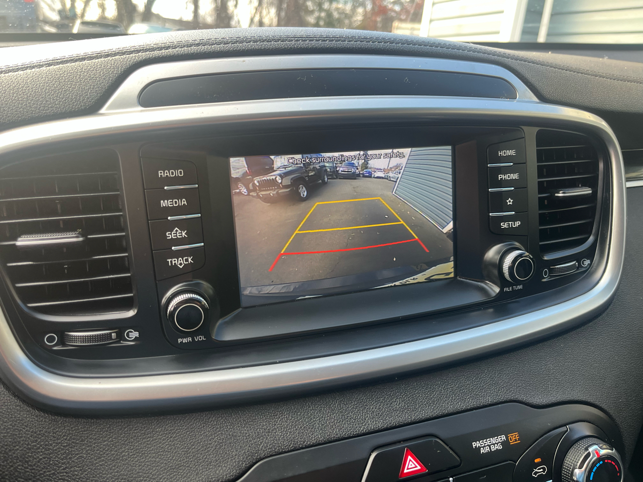 Kia Sorento L FWD 2019