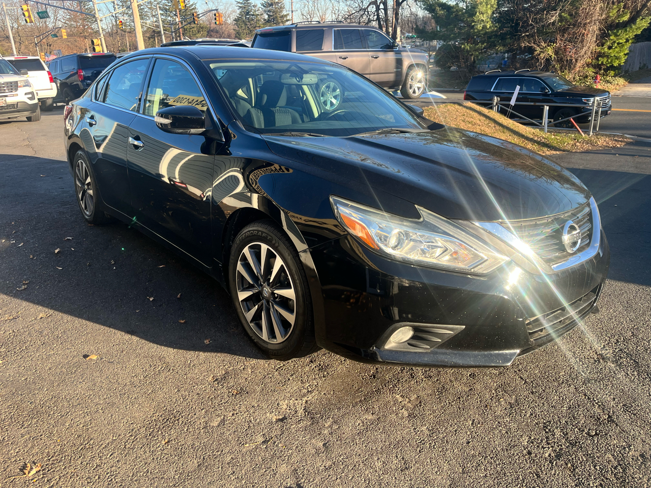 Nissan Altima 2.5 SV Sedan 2017