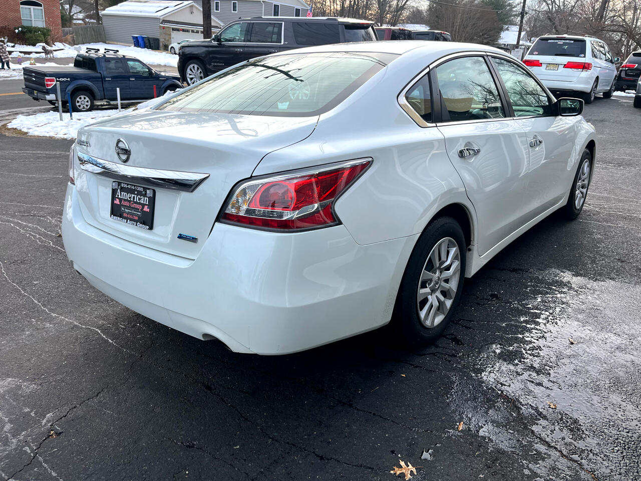 Nissan Altima 4dr Sdn I4 2.5 2014