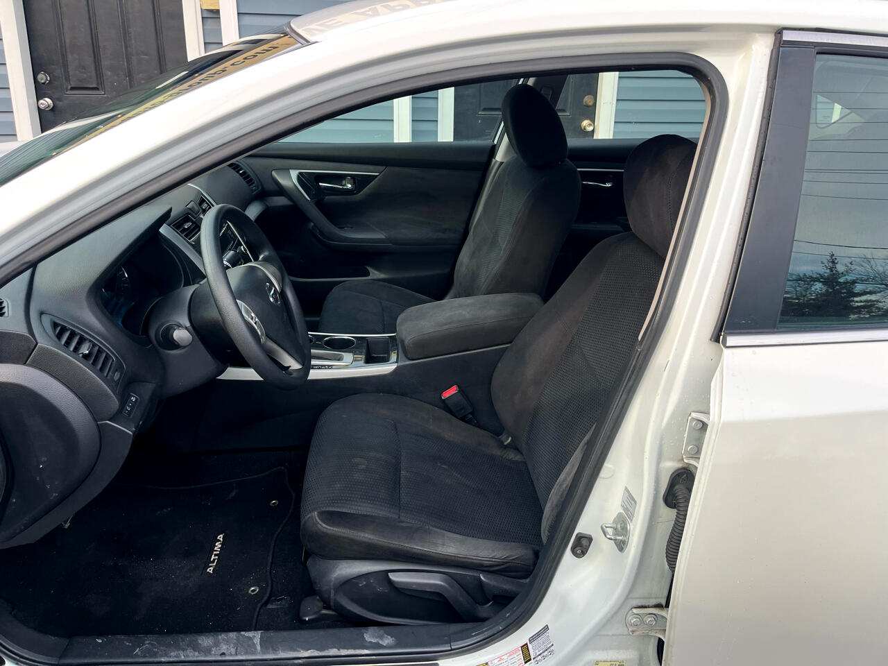 Nissan Altima 4dr Sdn I4 2.5 2014