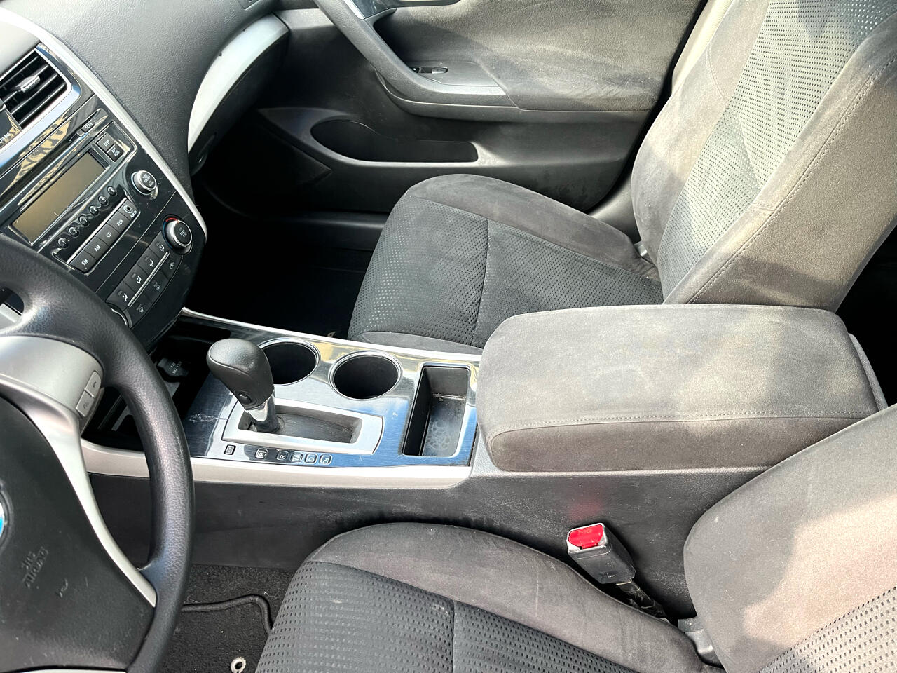 Nissan Altima 4dr Sdn I4 2.5 2014