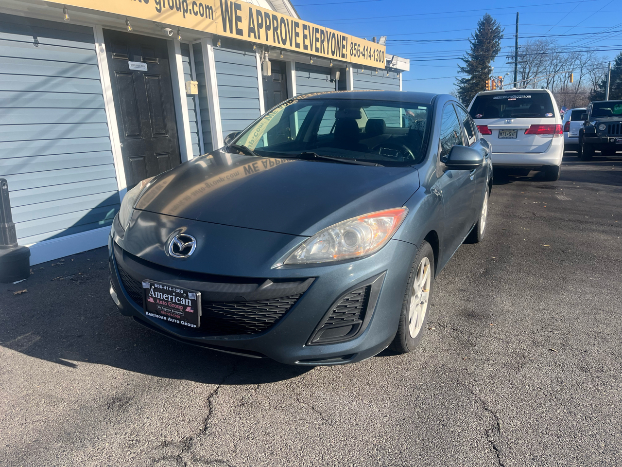 Mazda MAZDA3 4dr Sdn Auto i Touring 2011