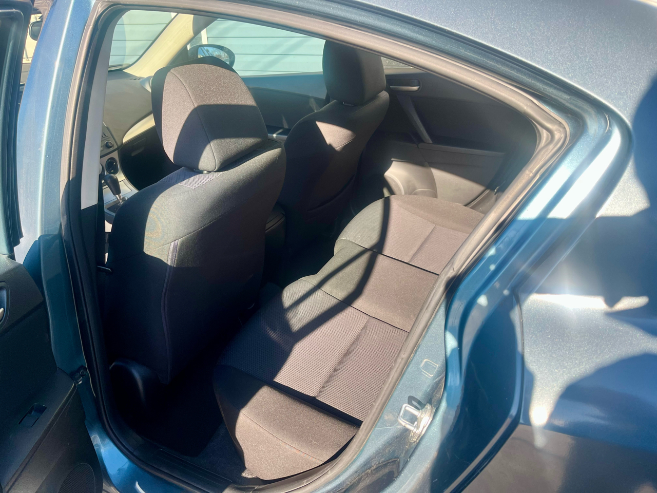 Mazda MAZDA3 4dr Sdn Auto i Touring 2011