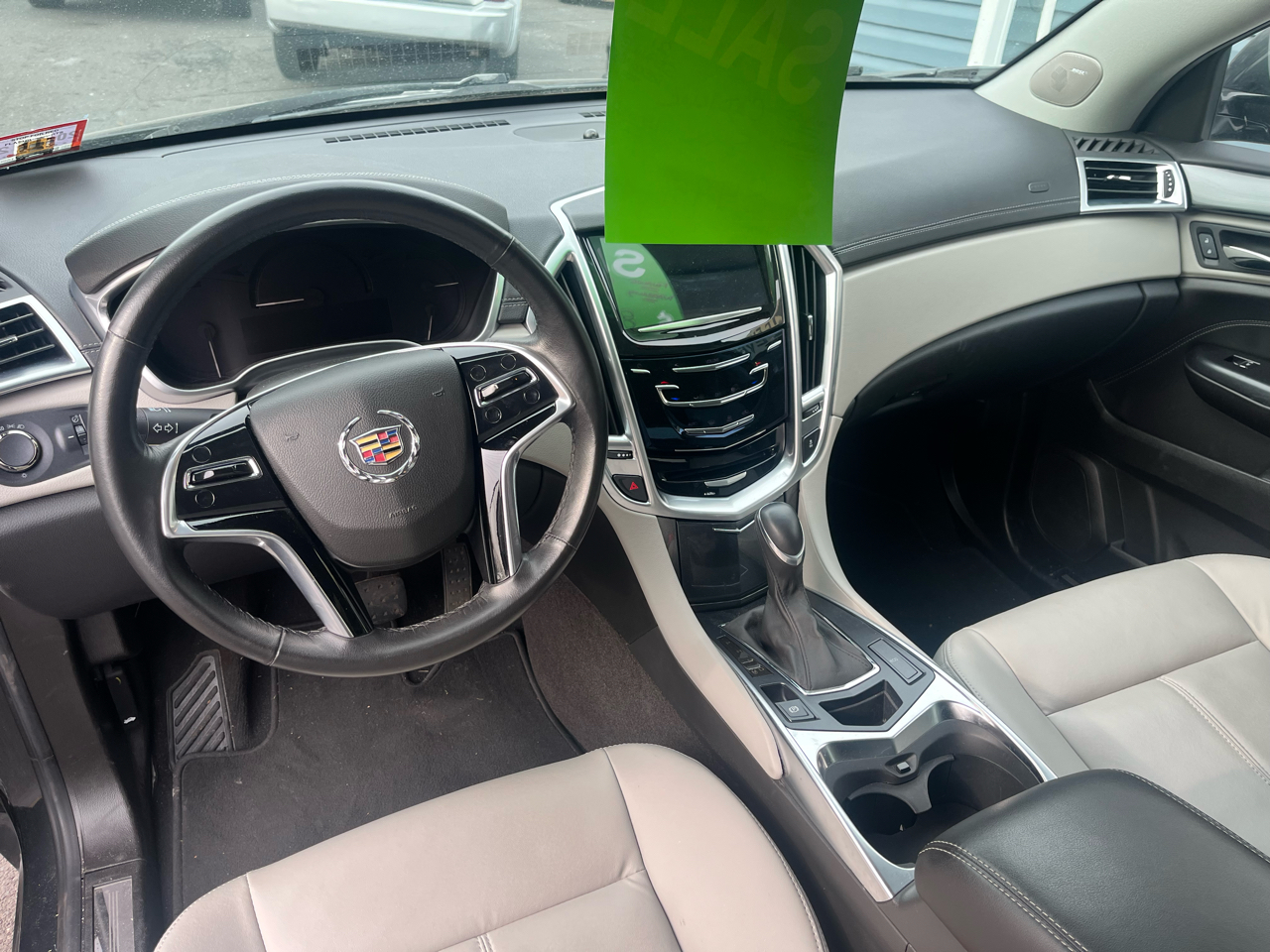 Cadillac SRX FWD 4dr Base 2014