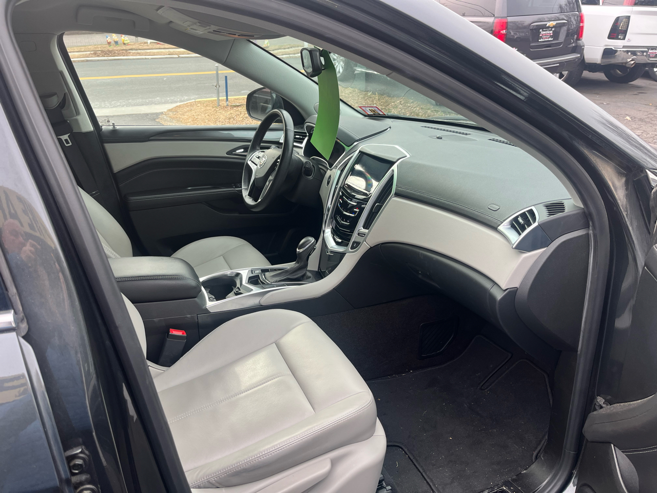 Cadillac SRX FWD 4dr Base 2014