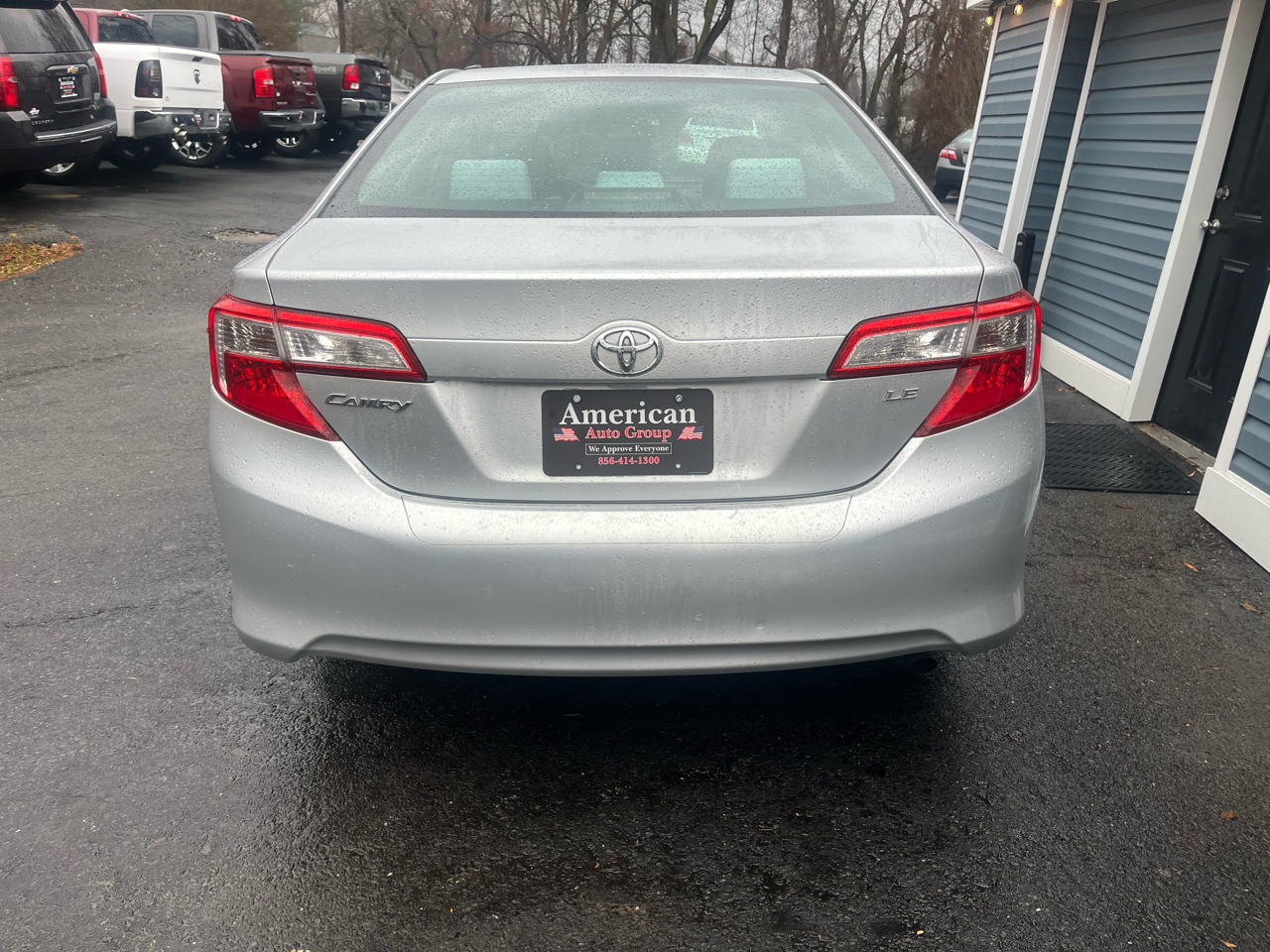 Toyota Camry 4dr Sdn LE Auto (Natl) 2013