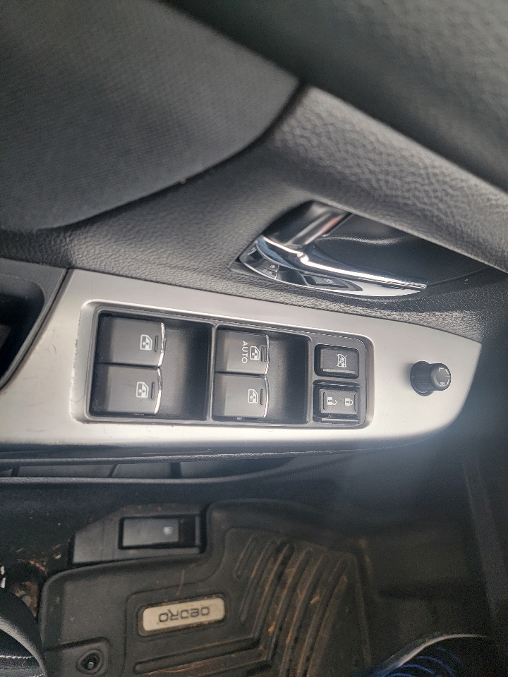 Subaru XV Crosstrek 5dr CVT 2.0i Premium 2015