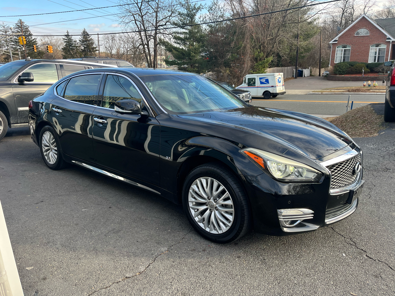 Infiniti Q70L 4dr Sdn V6 AWD 2015