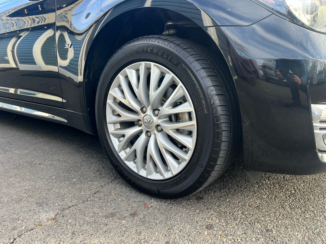 Infiniti Q70L 4dr Sdn V6 AWD 2015