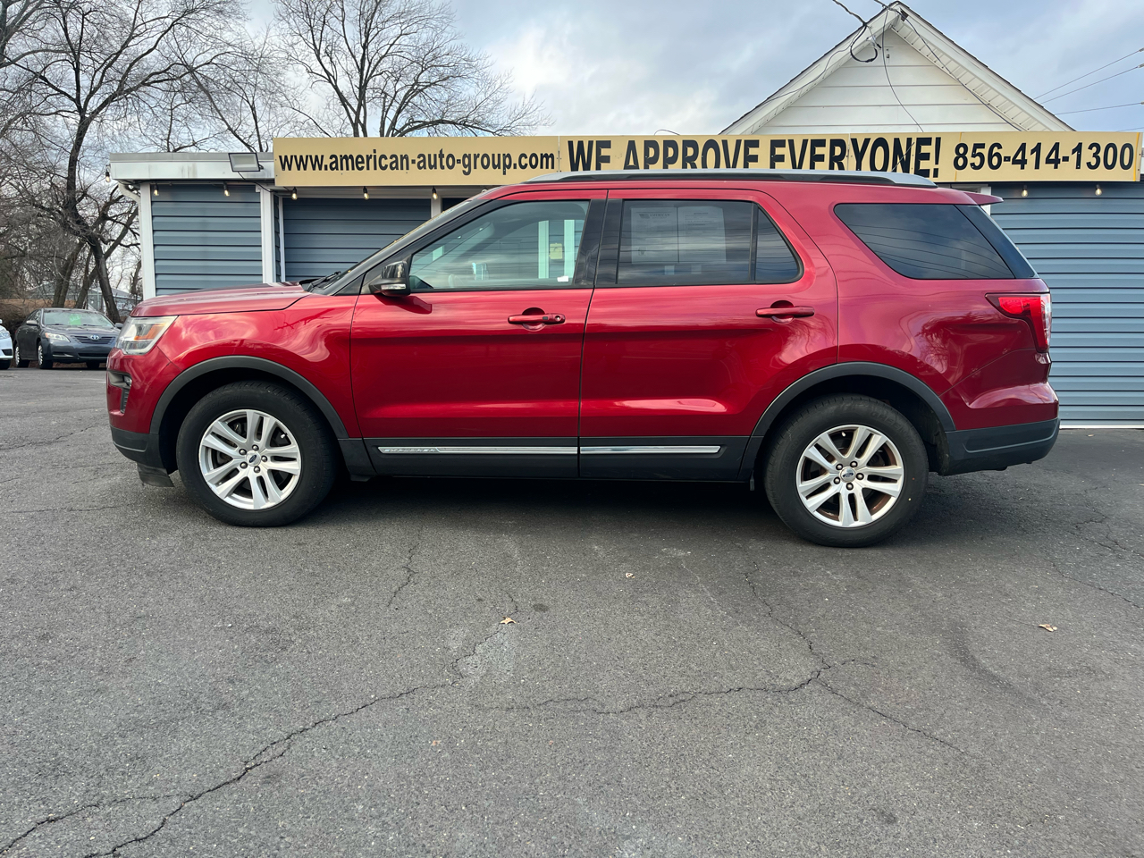 Ford Explorer XLT 4WD 2018