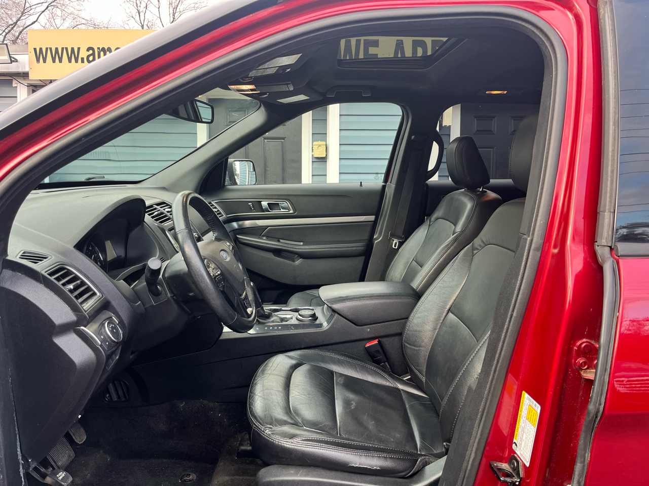 Ford Explorer XLT 4WD 2018