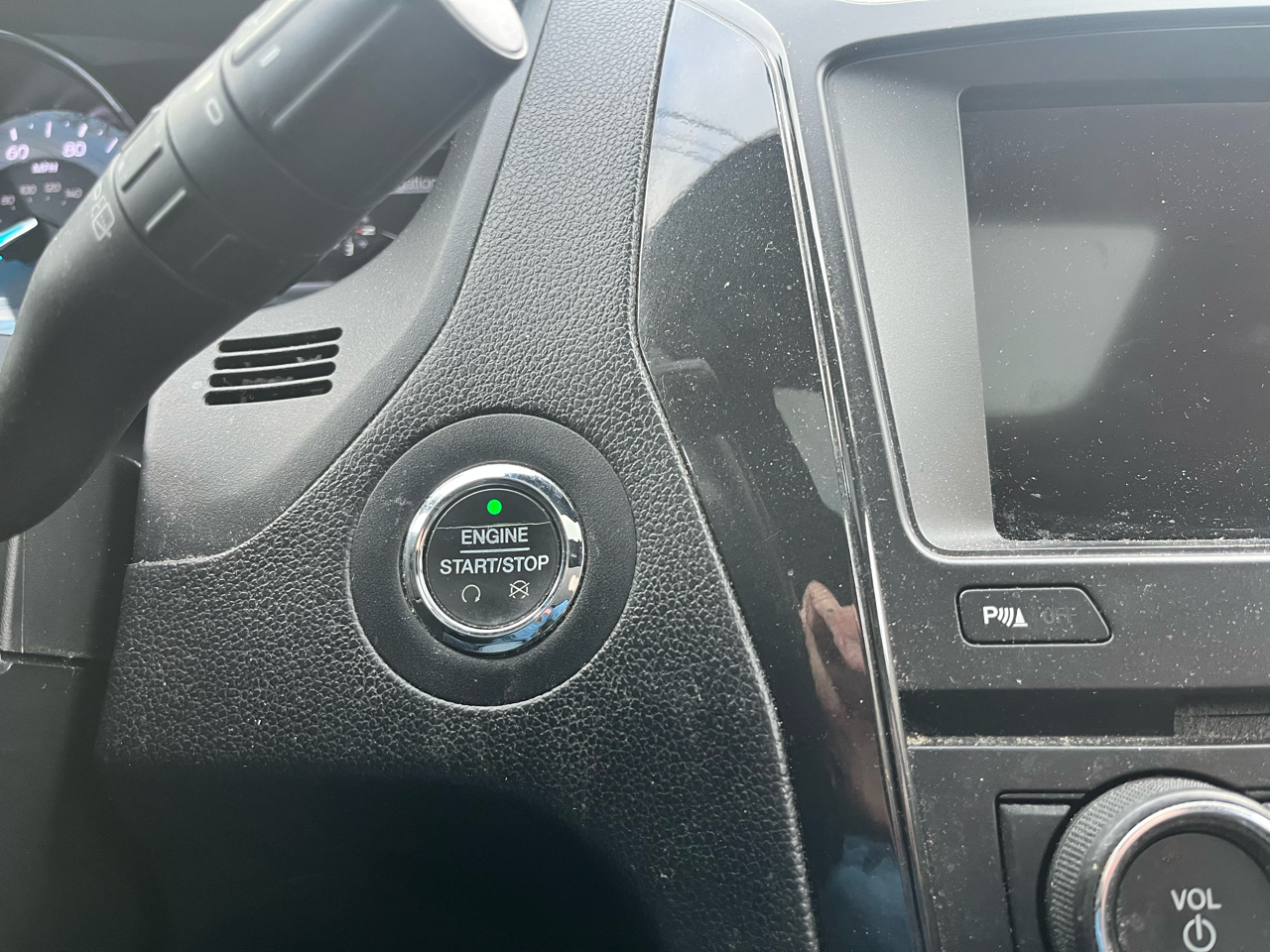 Ford Explorer XLT 4WD 2018