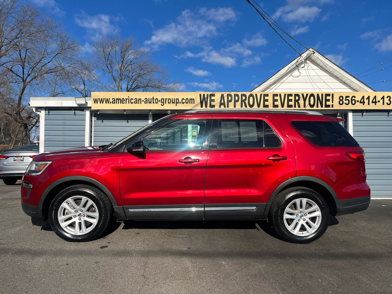 Ford Explorer XLT 4WD 2018