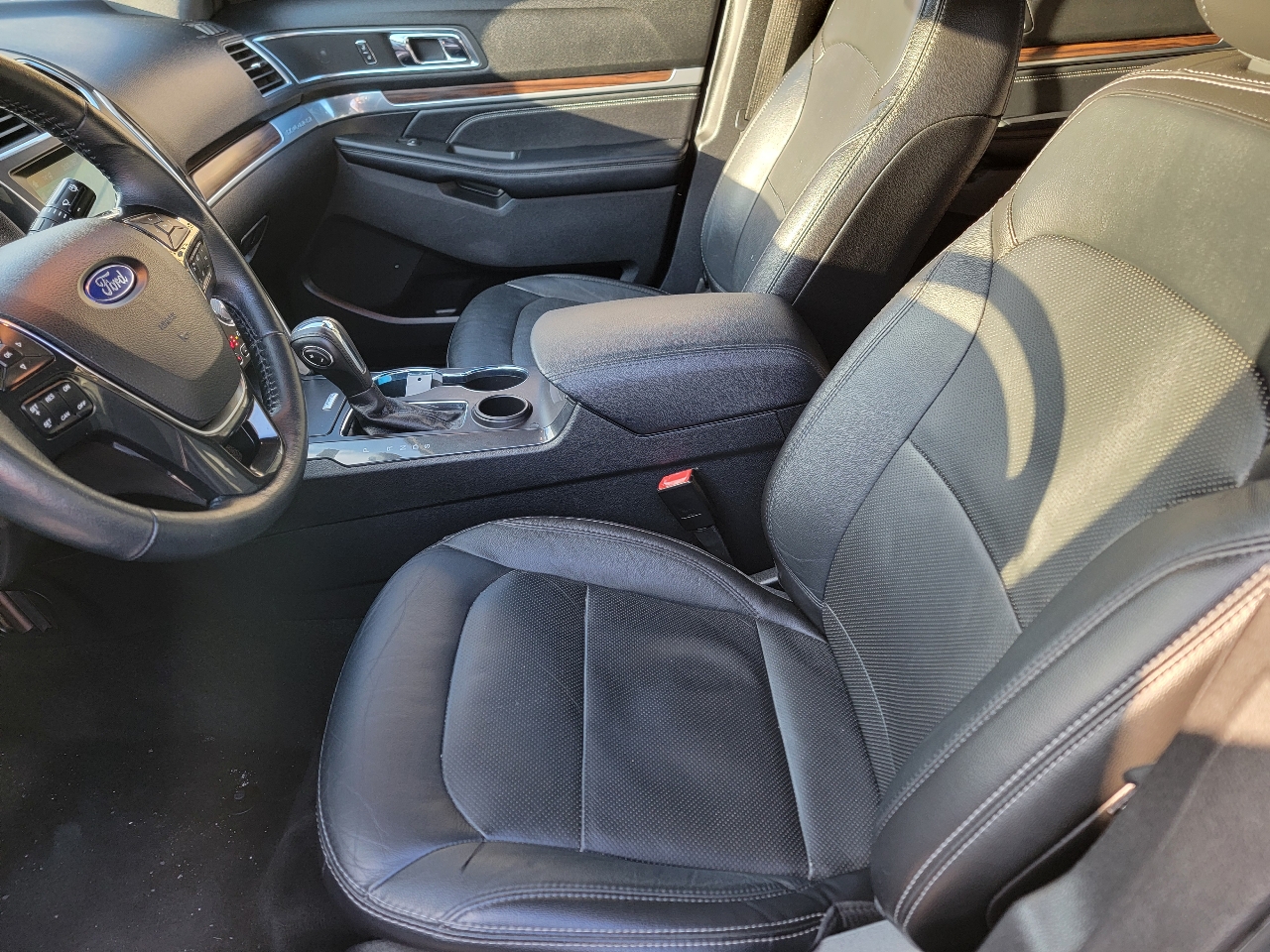 Ford Explorer Limited FWD 2018