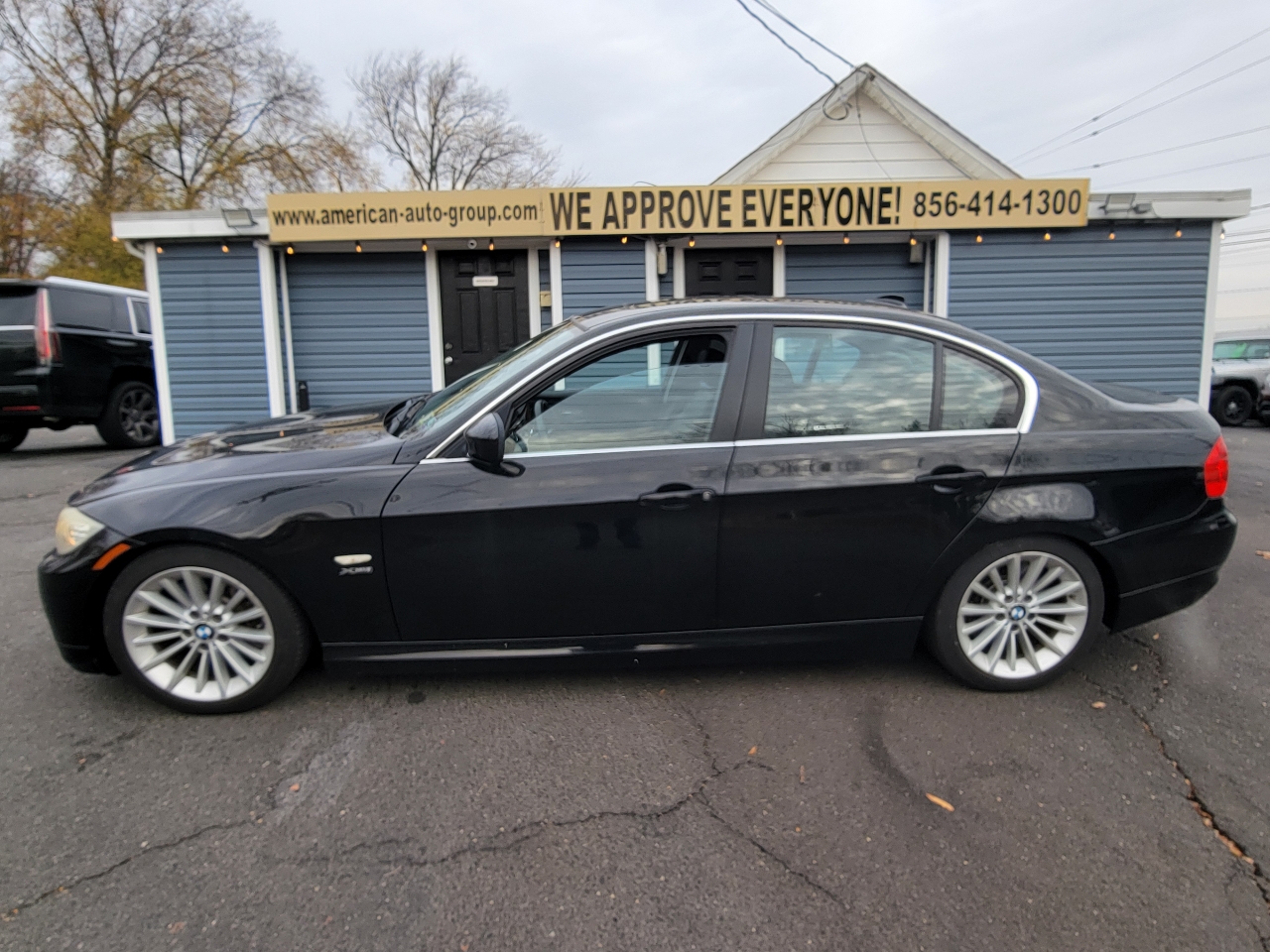 BMW 3 Series 4dr Sdn 335i xDrive AWD 2011