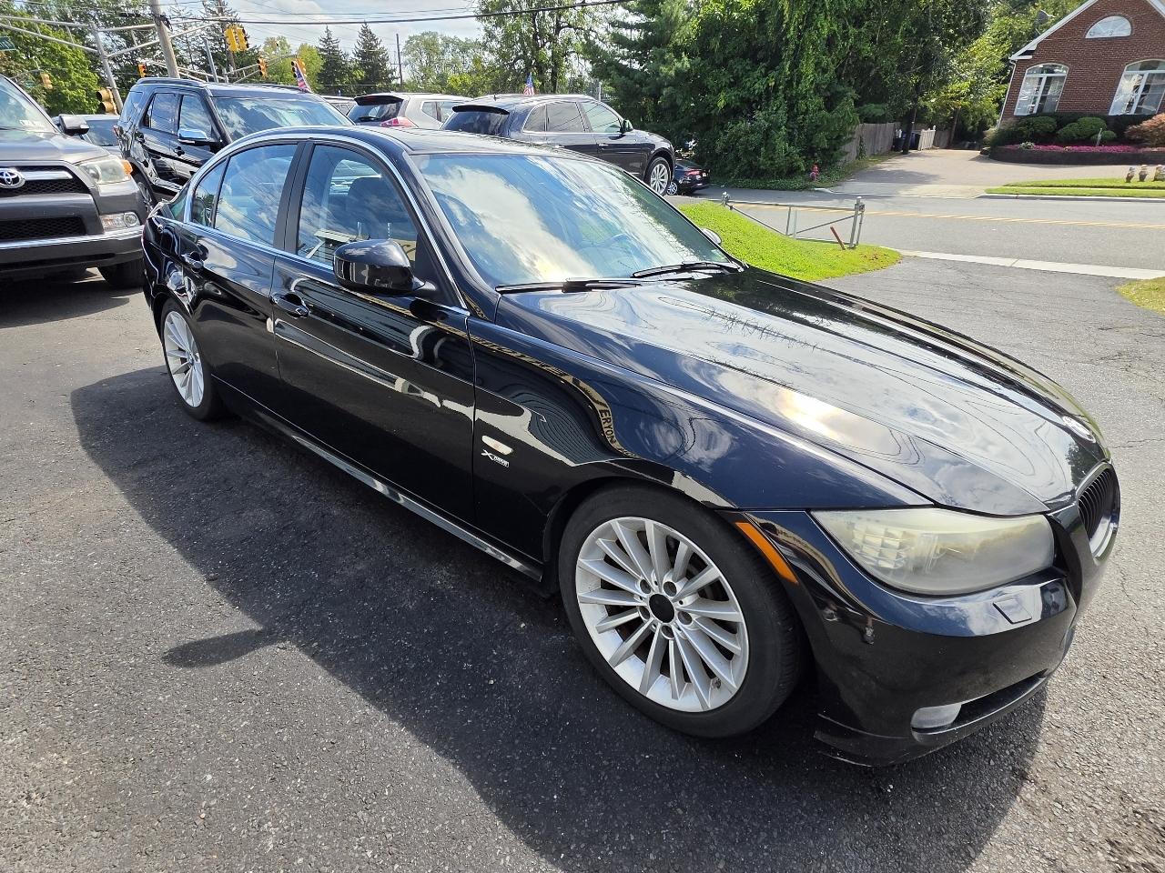 BMW 3 Series 4dr Sdn 335i xDrive AWD 2011