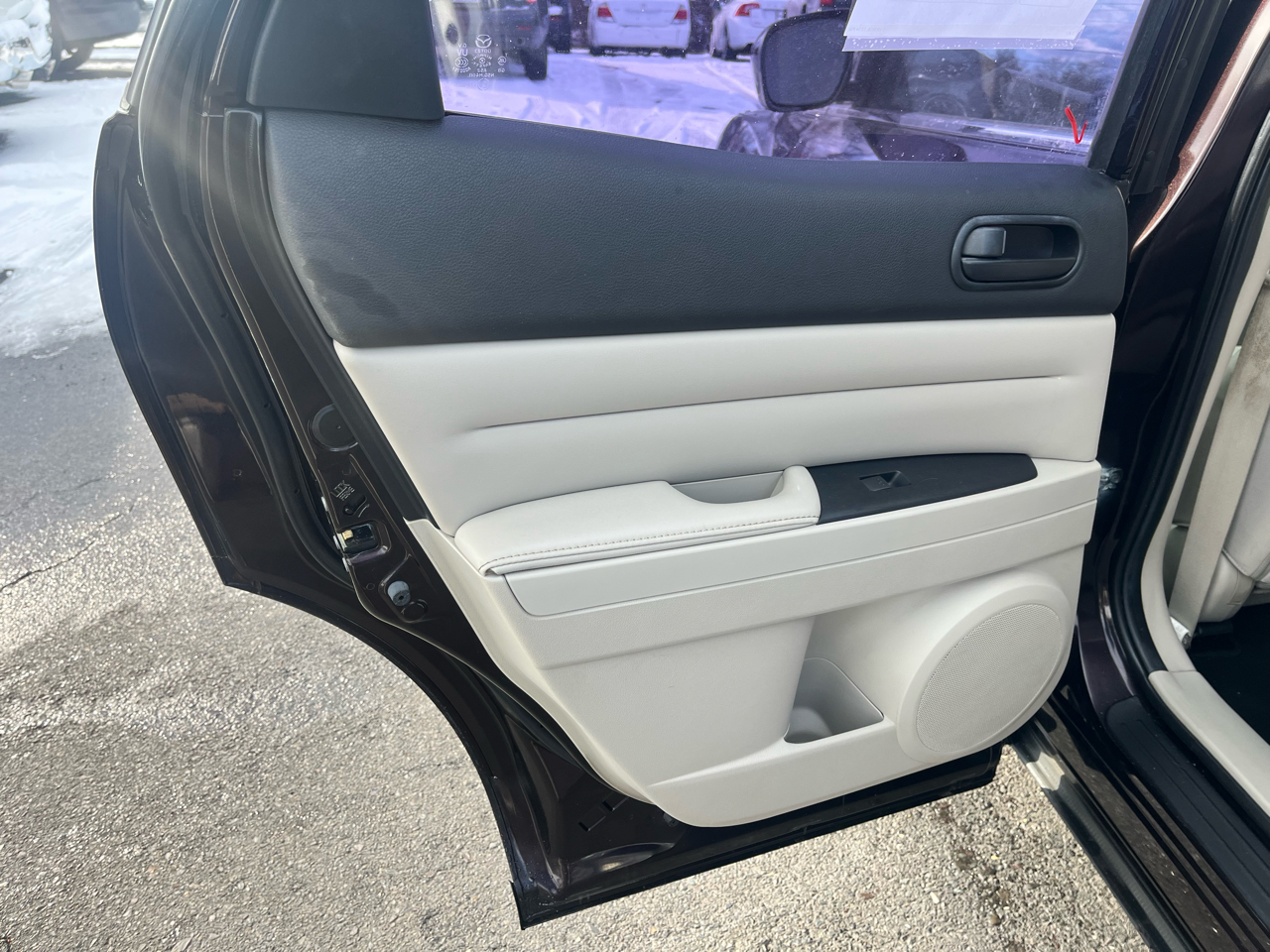 Mazda CX-7 FWD 4dr i SV 2010