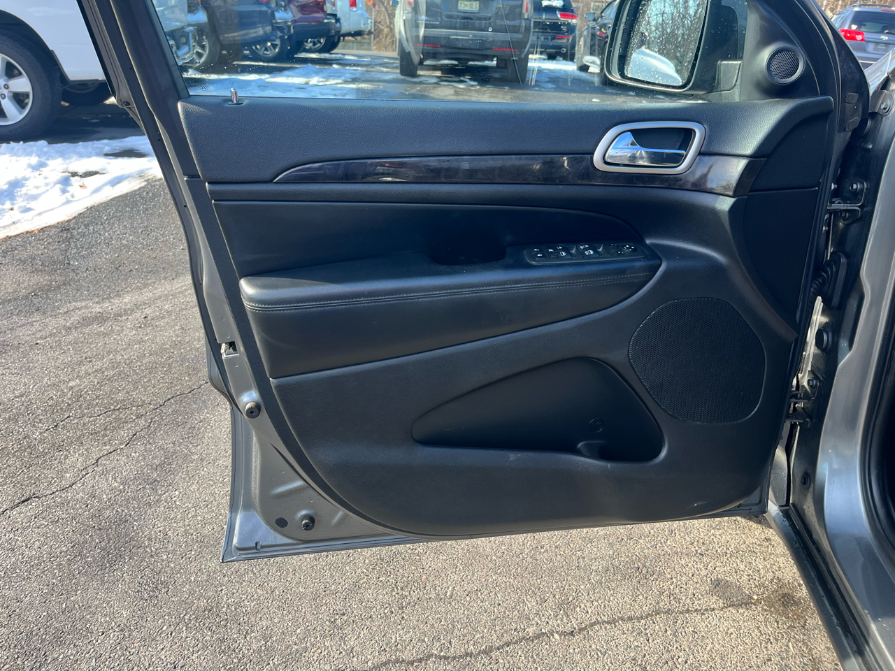 Jeep Grand Cherokee 4WD 4dr Laredo 2012