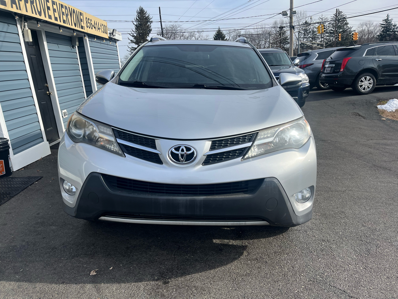 Toyota RAV4 AWD 4dr XLE (Natl) 2013