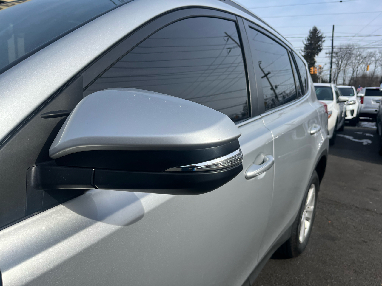 Toyota RAV4 AWD 4dr XLE (Natl) 2013