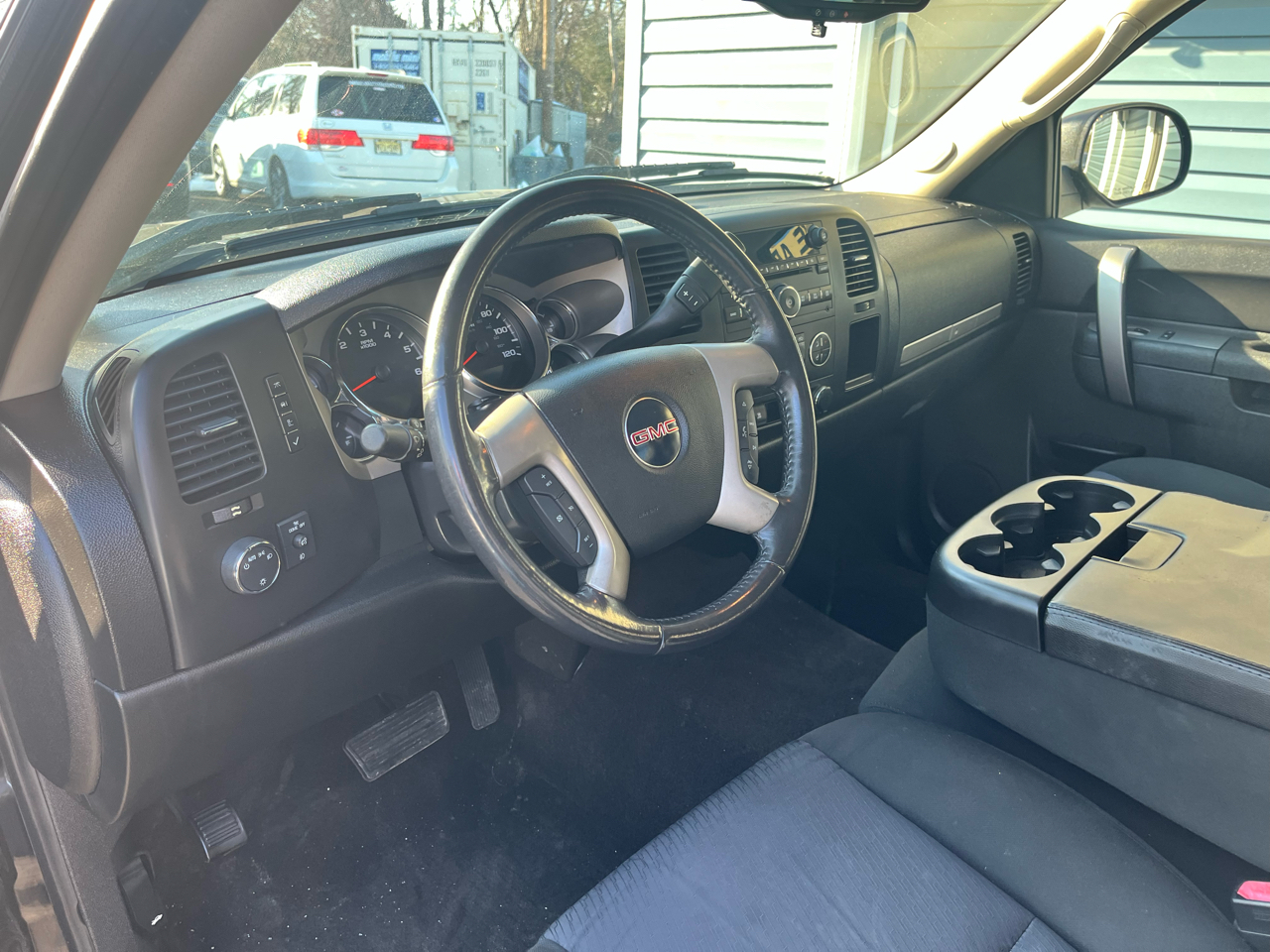 GMC Sierra 1500 4WD Crew Cab 143.5" SLE 2011