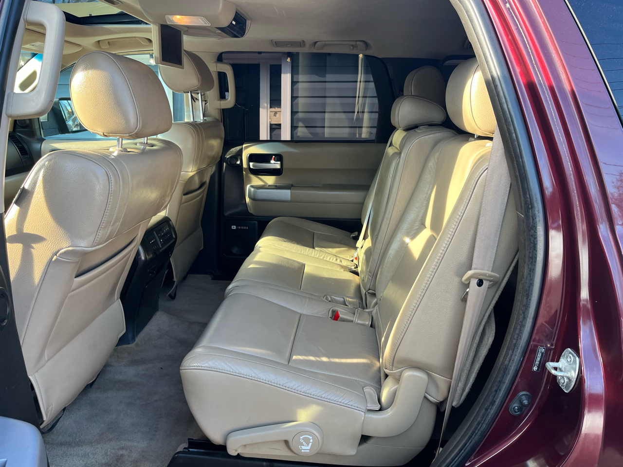 Toyota Sequoia 4WD 4dr LV8 6-Spd AT Ltd (Natl) 2008