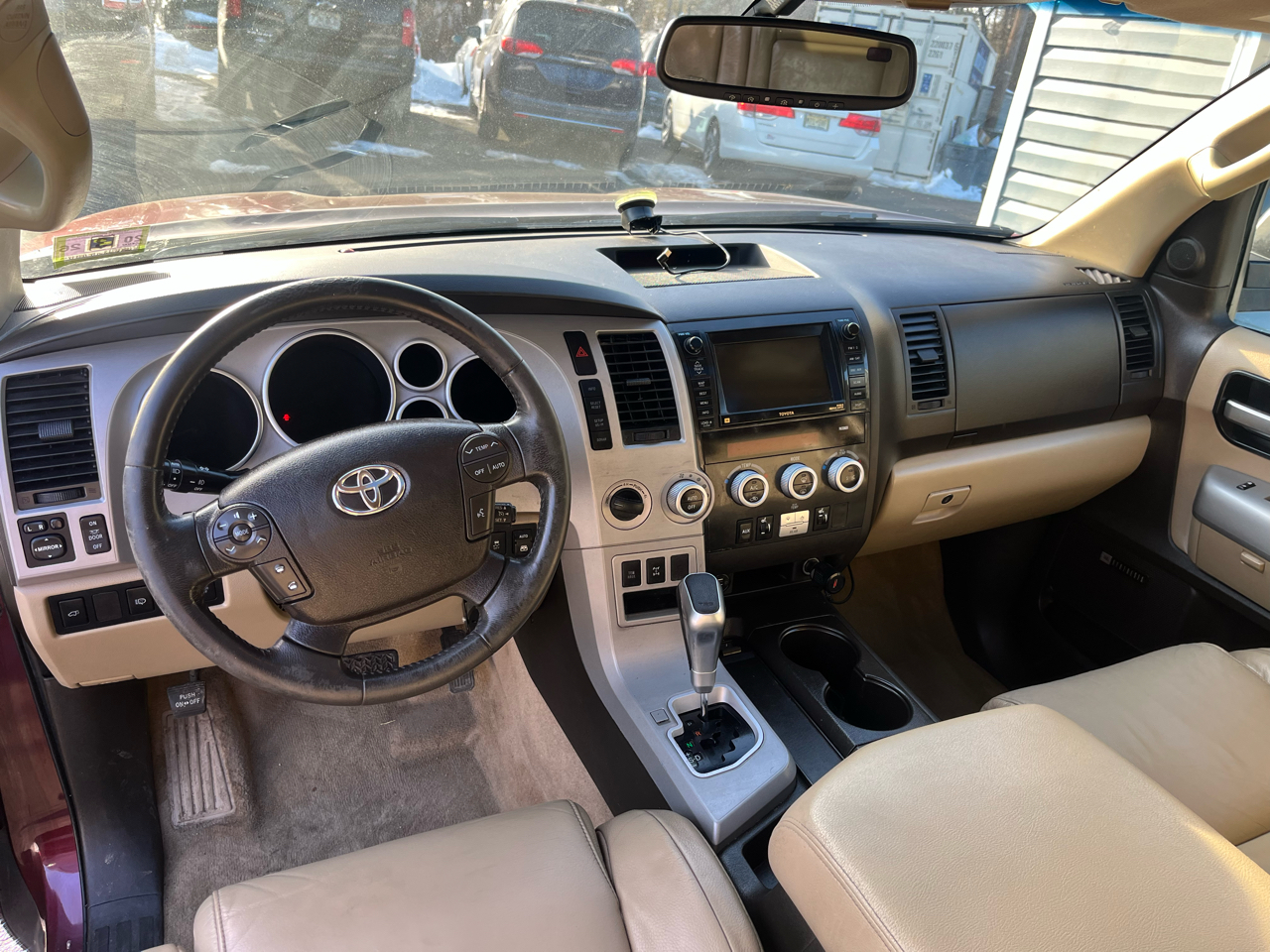 Toyota Sequoia 4WD 4dr LV8 6-Spd AT Ltd (Natl) 2008