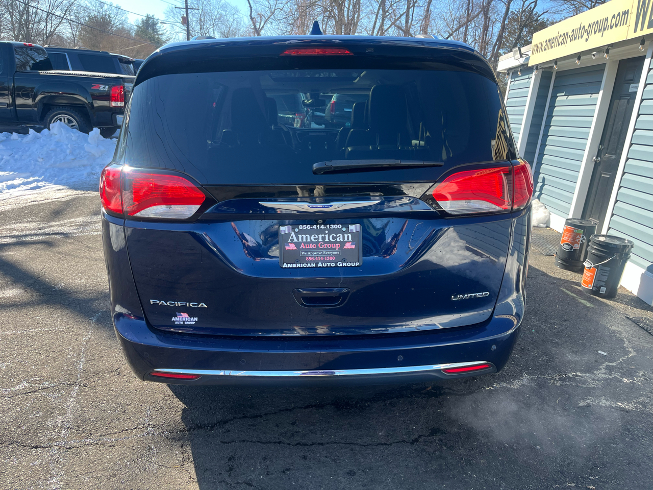 Chrysler Pacifica Limited FWD 2018