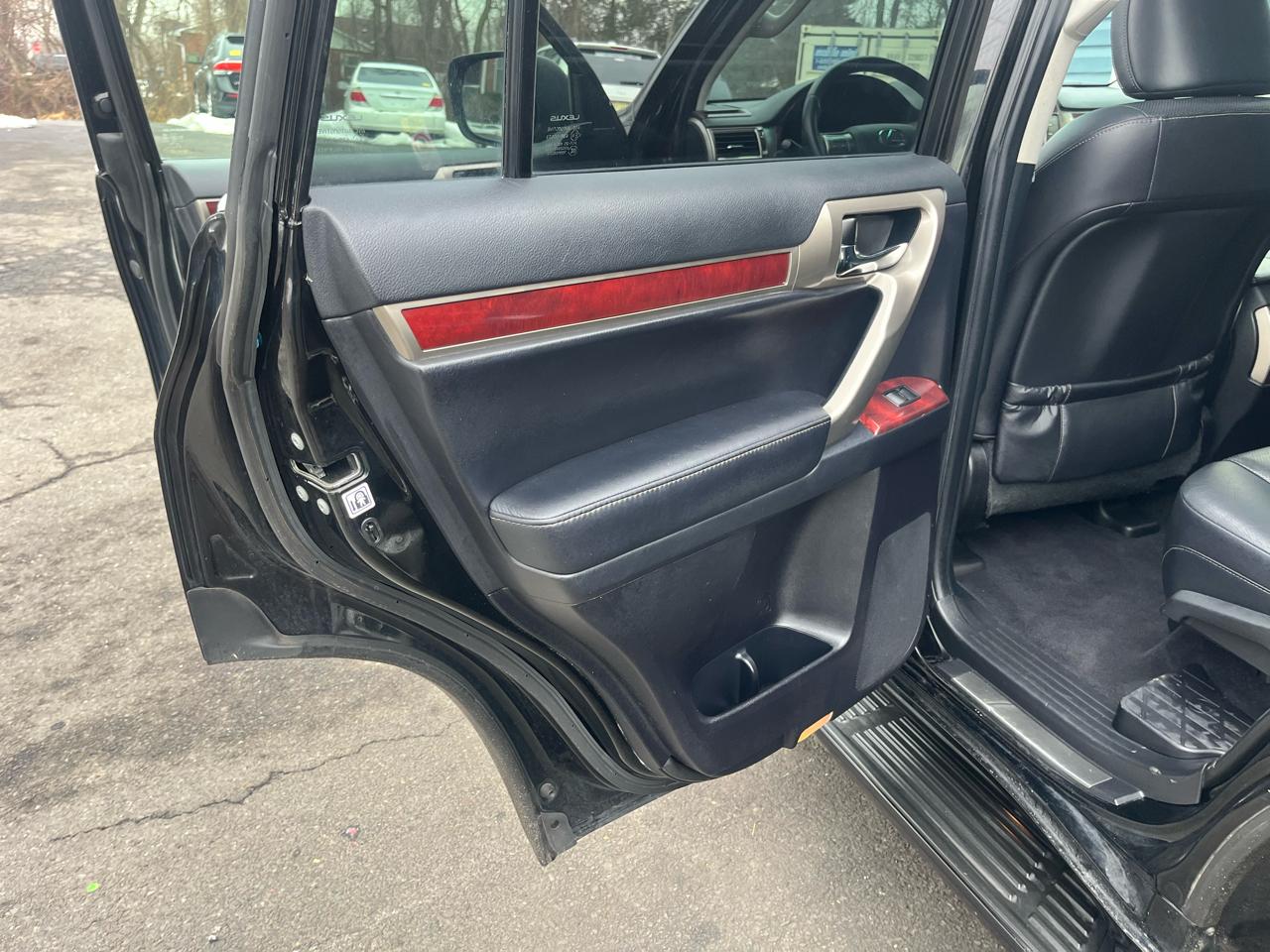 Lexus GX 460 4WD 4dr 2013