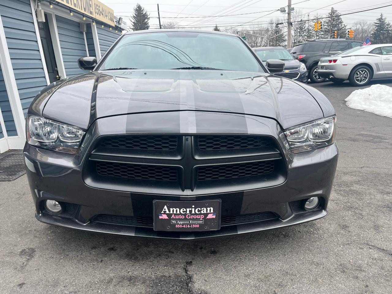 Dodge Charger 4dr Sdn SE RWD 2013