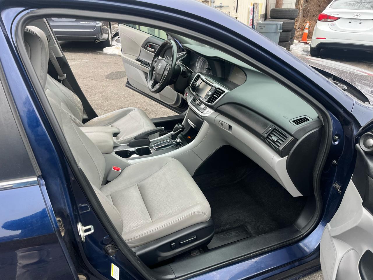 Honda Accord Sdn  2013