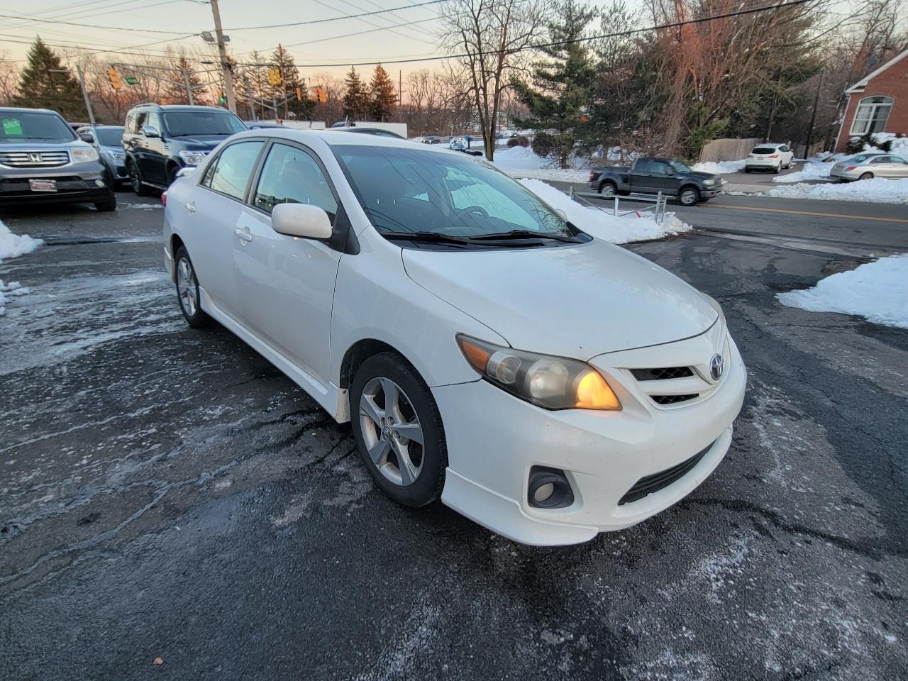 Toyota Corolla S 4D Sedan 2011