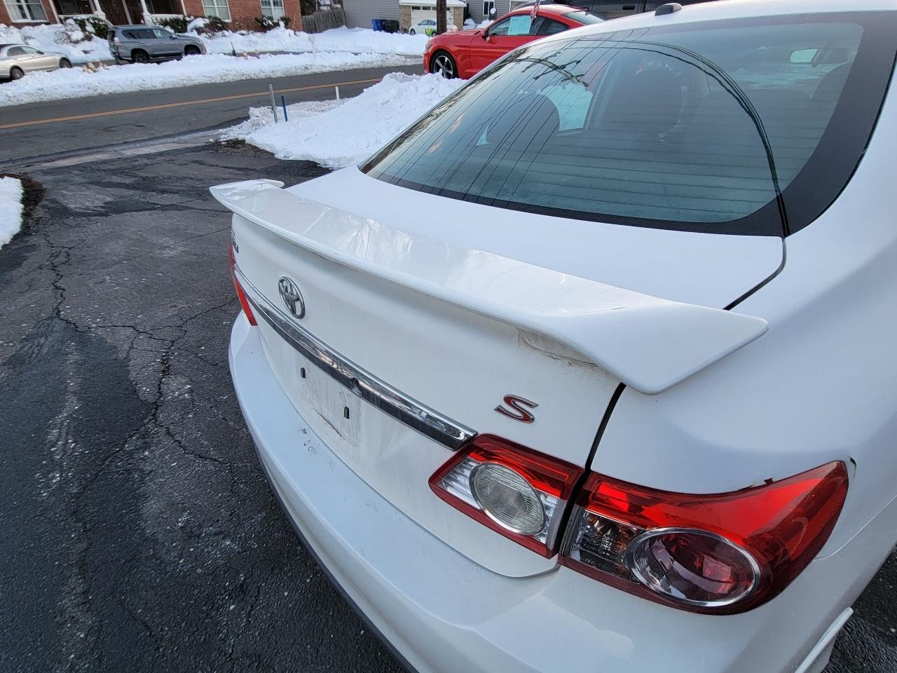 Toyota Corolla S 4D Sedan 2011
