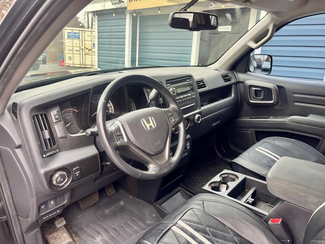 Honda Ridgeline 4WD Crew Cab Sport 2013