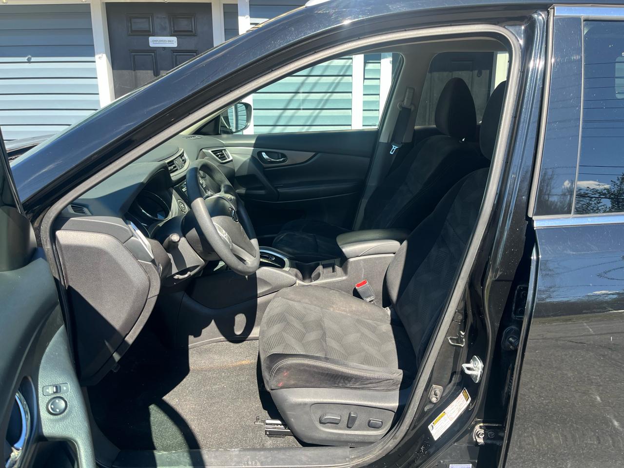 Nissan Rogue AWD 4dr SV 2015