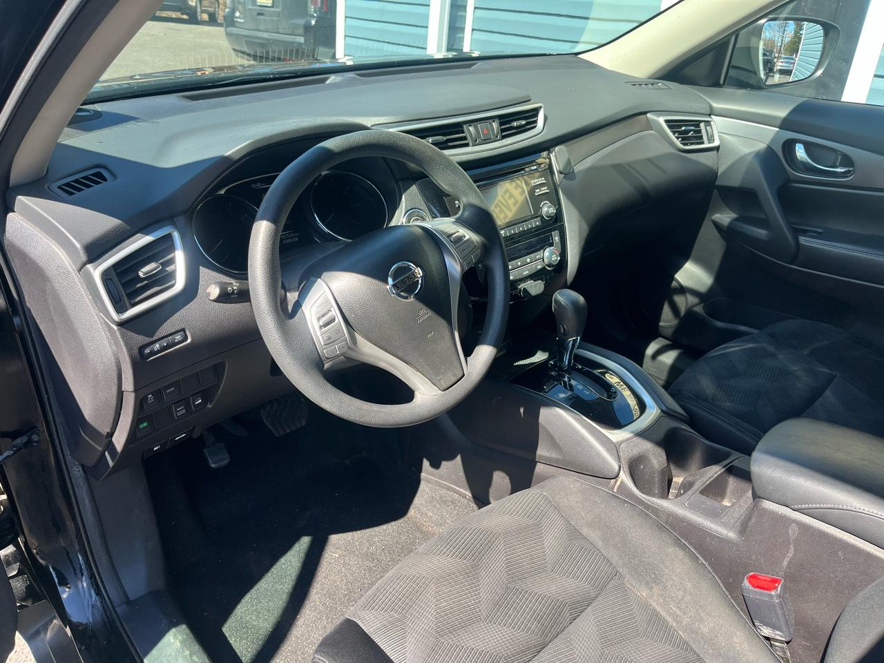 Nissan Rogue AWD 4dr SV 2015