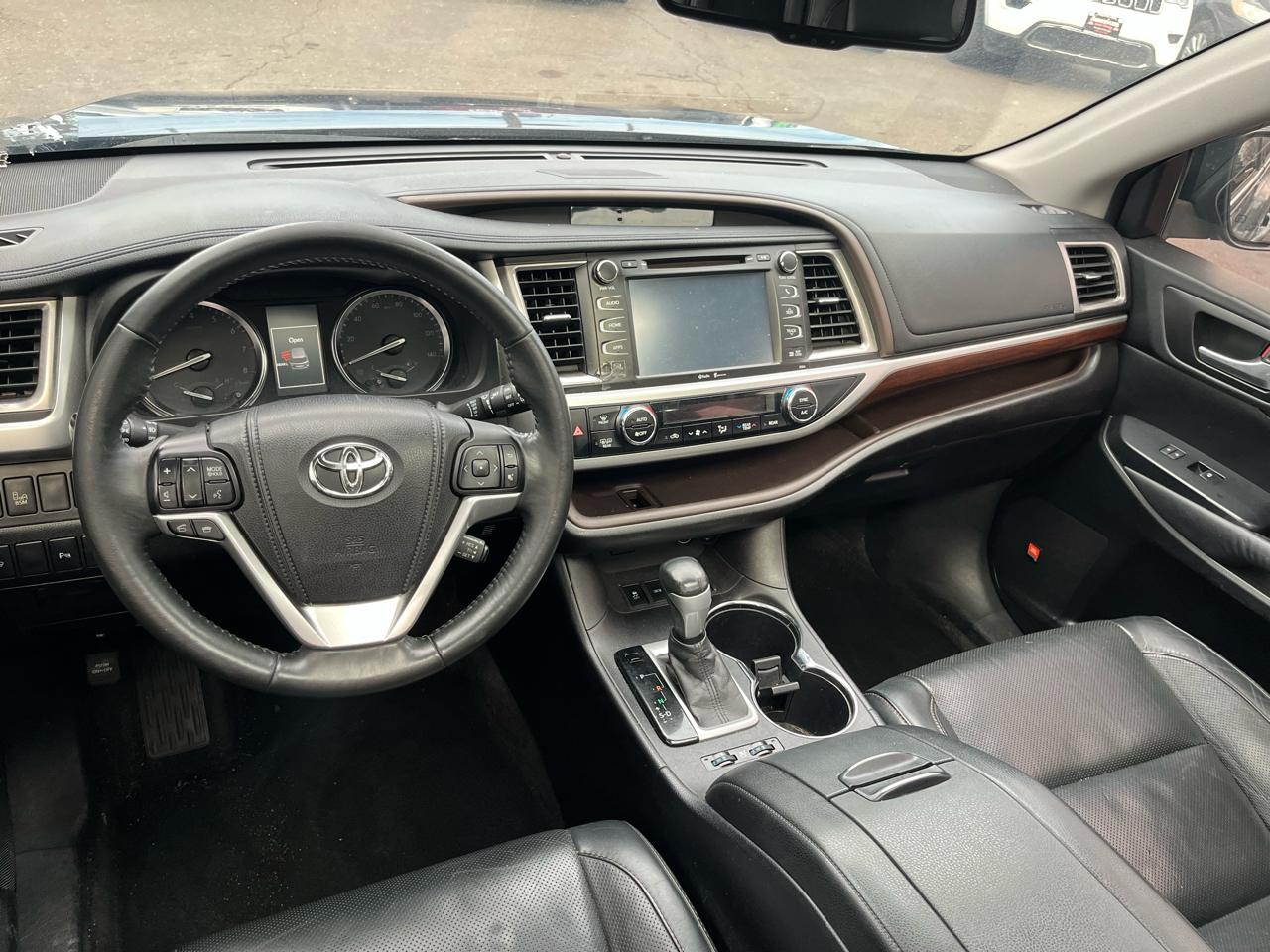 Toyota Highlander AWD 4dr V6 Limited (Natl) 2015