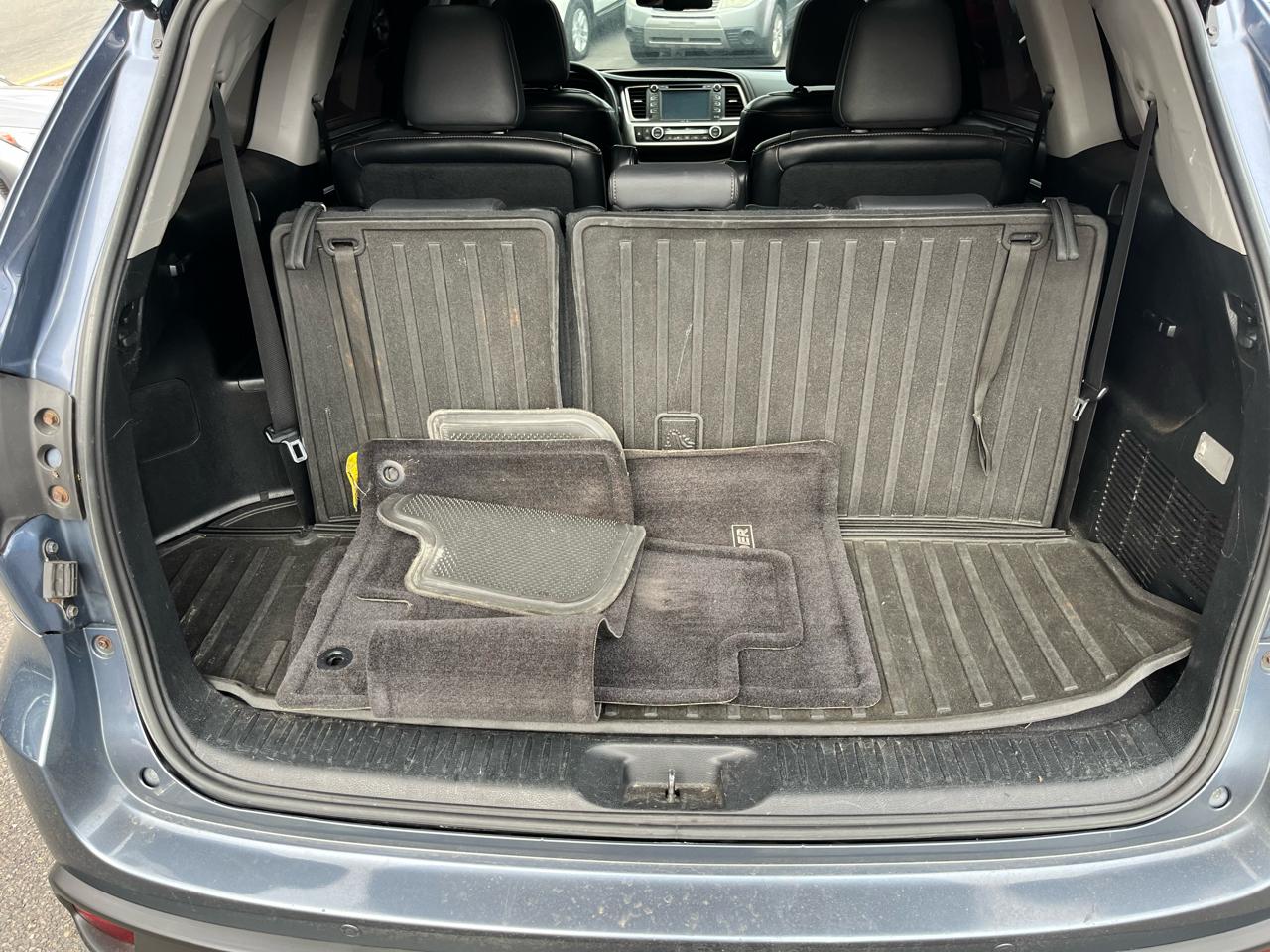 Toyota Highlander AWD 4dr V6 Limited (Natl) 2015