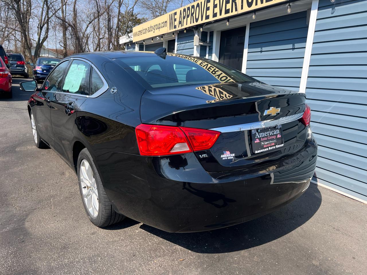 Chevrolet Impala 4dr Sdn LT w/1LT 2019