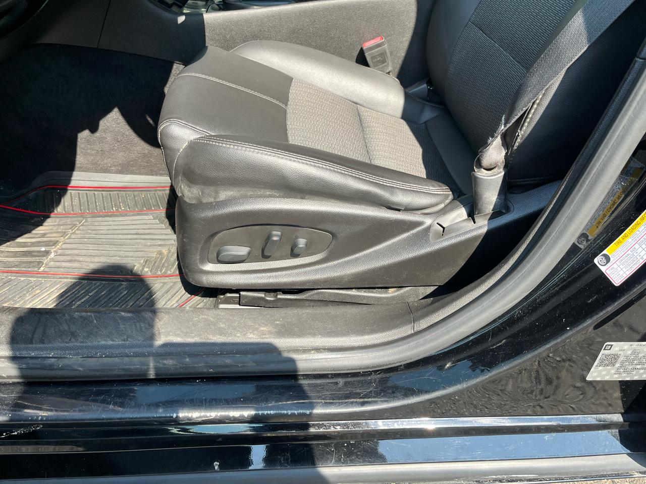 Chevrolet Impala 4dr Sdn LT w/1LT 2019