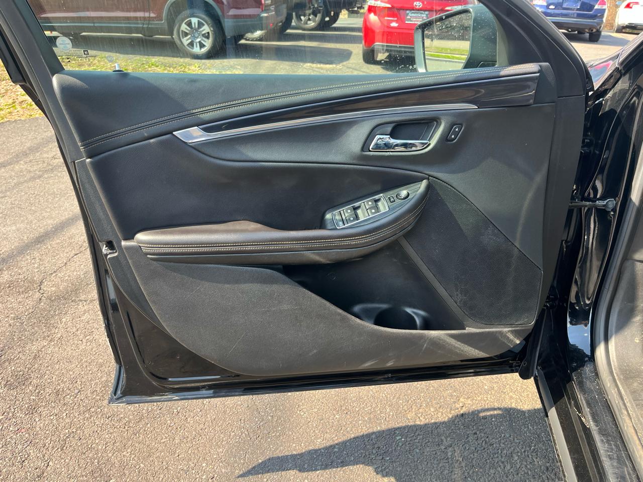 Chevrolet Impala 4dr Sdn LT w/1LT 2019