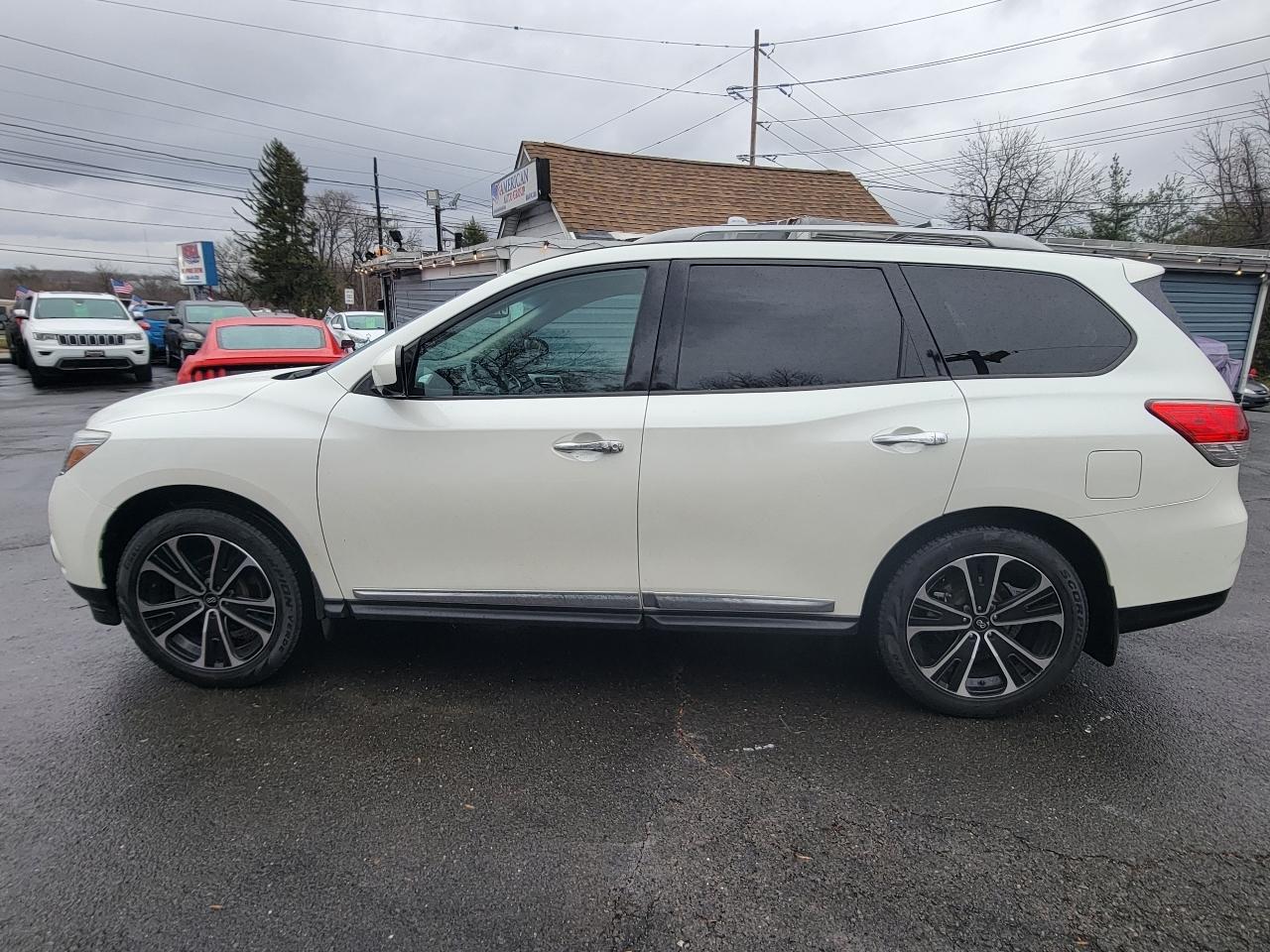 Nissan Pathfinder 4WD 4dr SL 2016