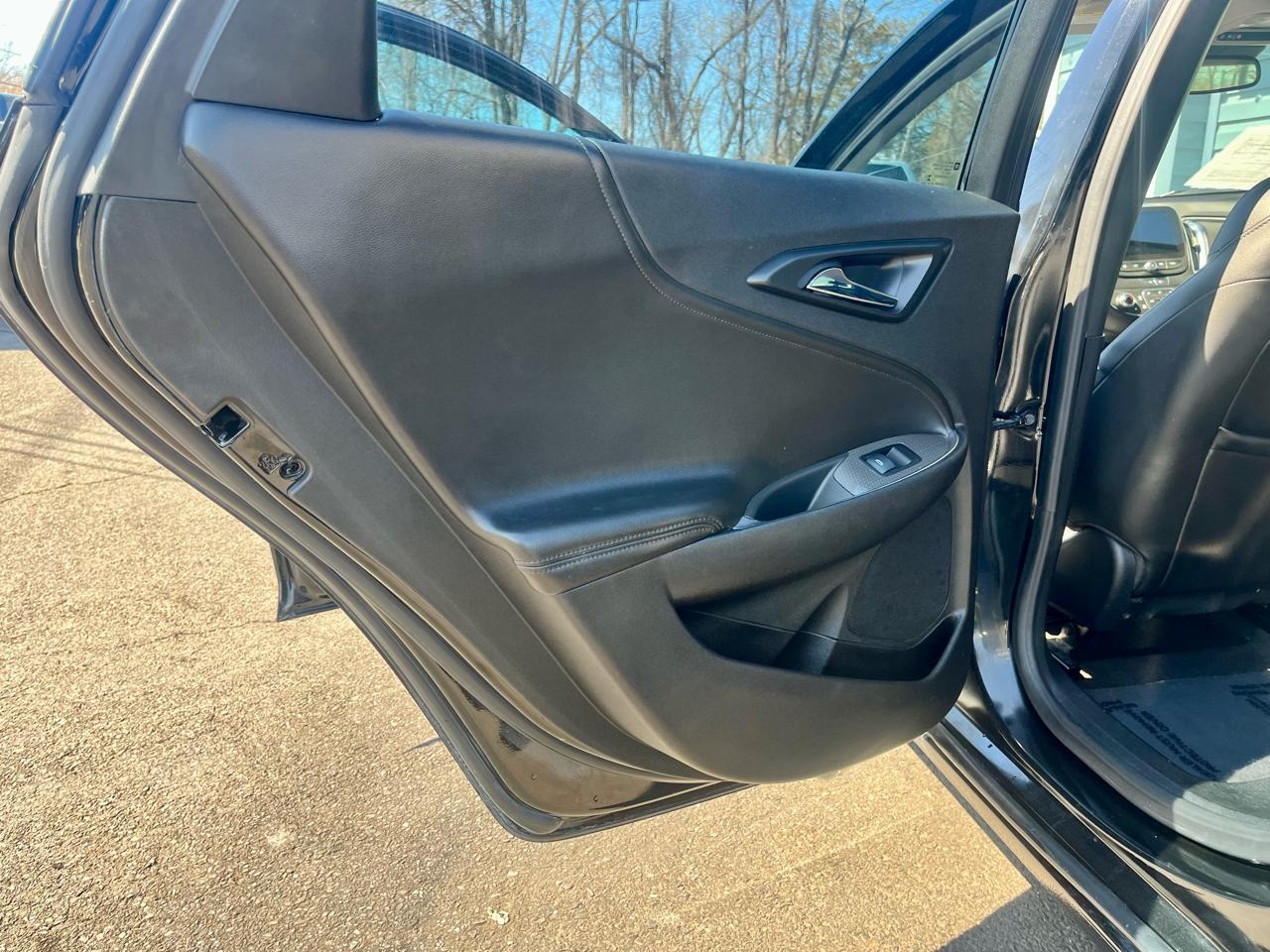 Chevrolet Malibu 4dr Sdn LT 2020