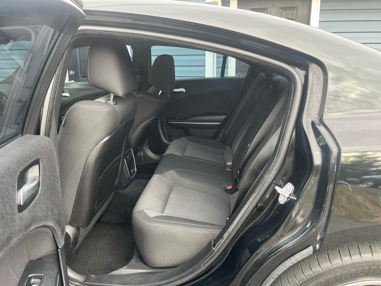 Dodge Charger 4dr Sdn SXT AWD 2016