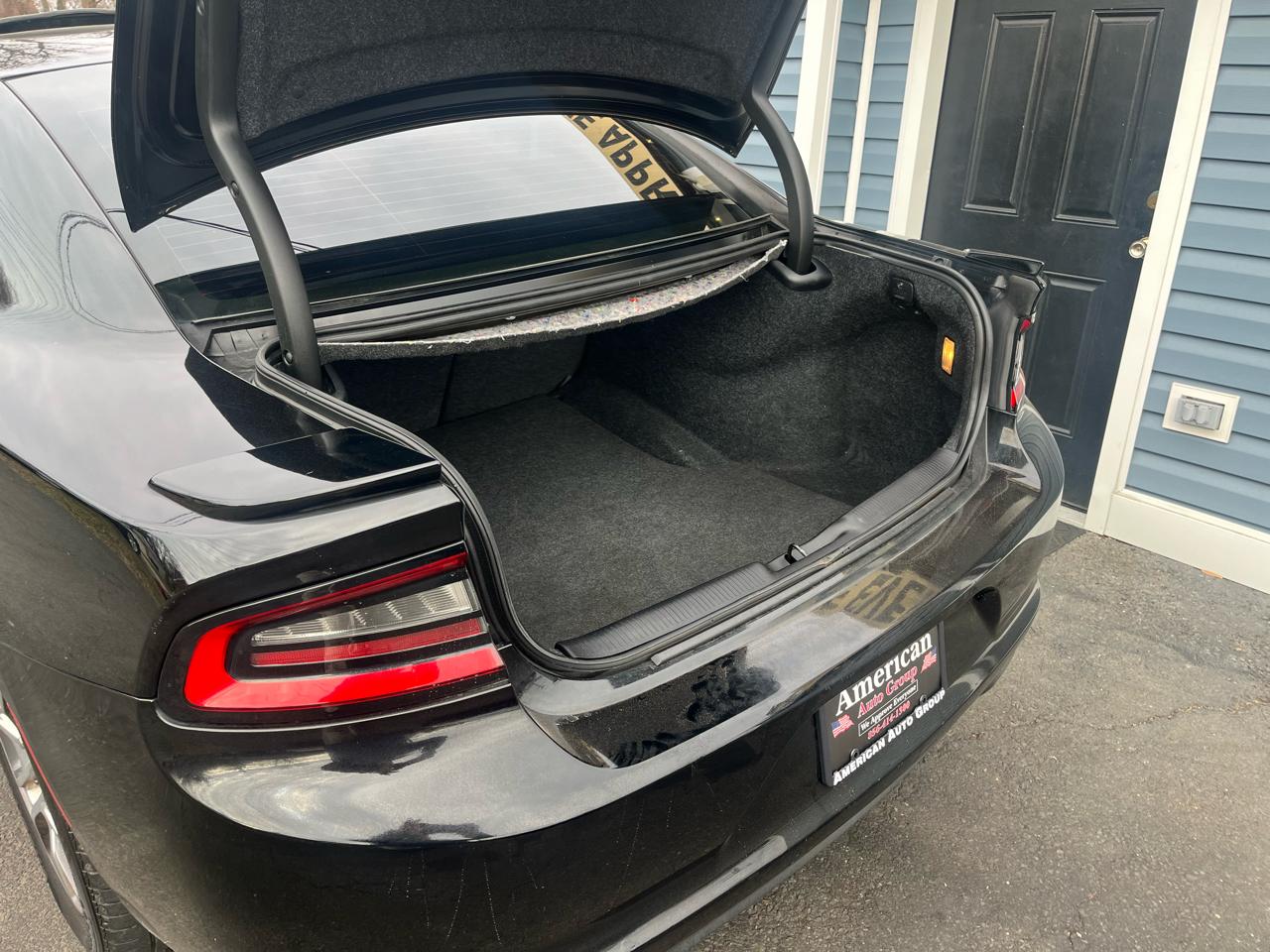 Dodge Charger 4dr Sdn SXT AWD 2016