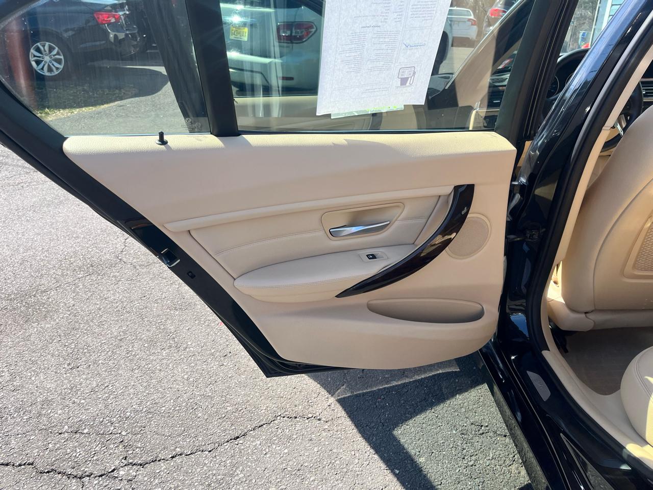 BMW 3 Series 4dr Sdn 328d xDrive AWD 2014