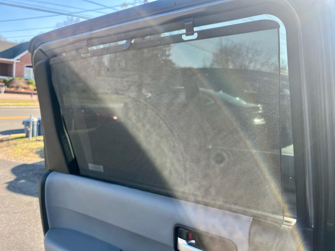 Toyota Sequoia 4WD LV8 6-Spd AT Ltd (Natl) 2010