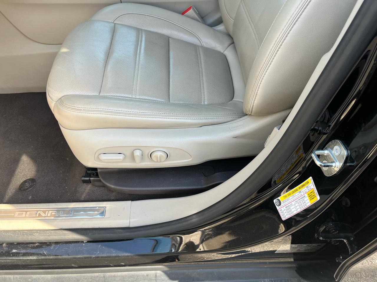 GMC Acadia AWD 4dr Denali 2018