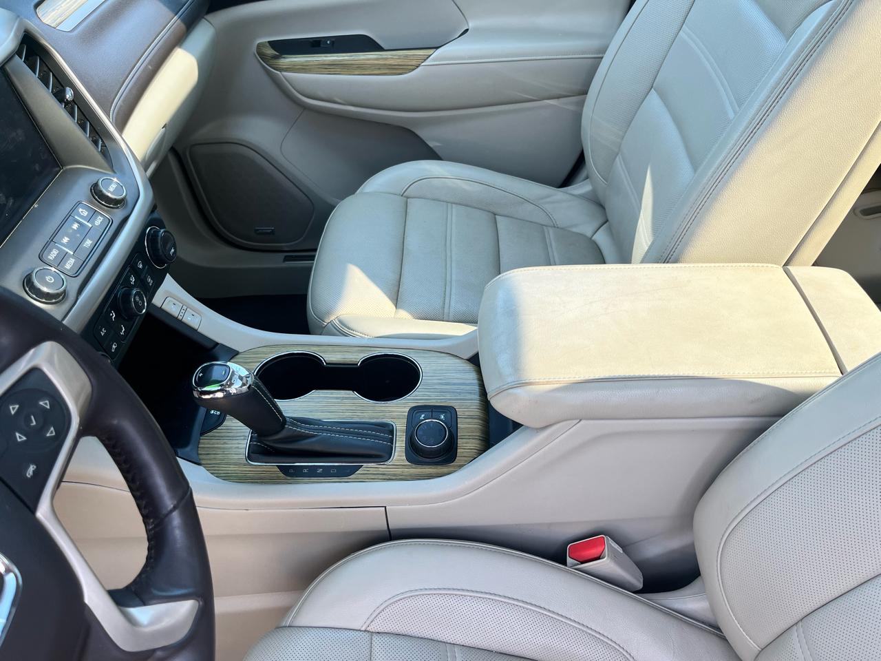 GMC Acadia AWD 4dr Denali 2018